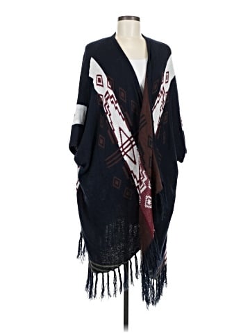 Wild Pearl Poncho (view 1)