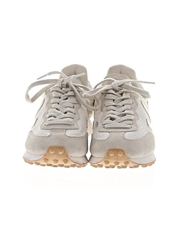 VEJA Sneakers (view 2)