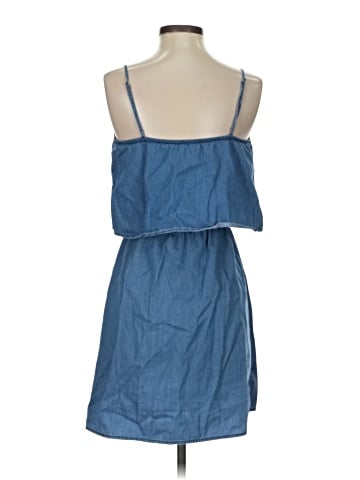 Old Navy Casual Dress (view 2)