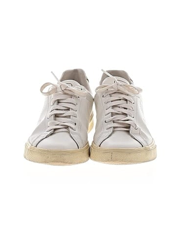 VEJA Sneakers (view 2)