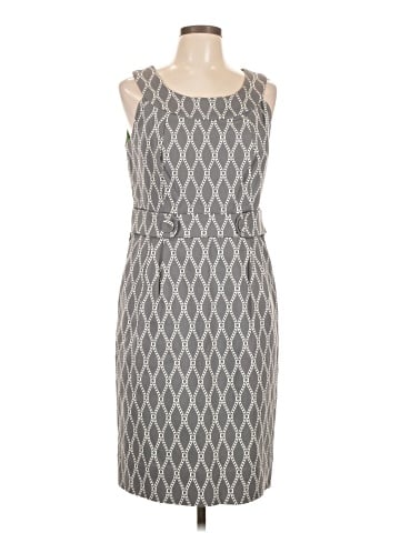 Robbie Bee Casual Dress (view 1)