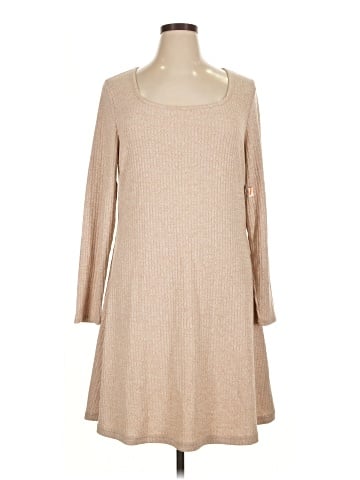 Old Navy Casual Dress (view 1)
