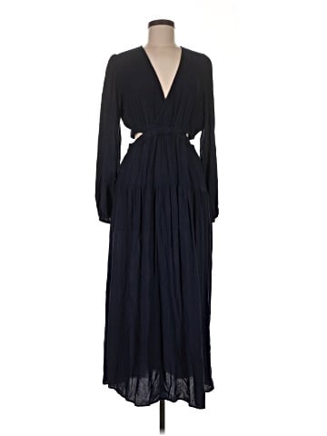 Old Navy Casual Dress (view 1)