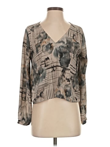 Astr Long Sleeve Blouse (view 1)