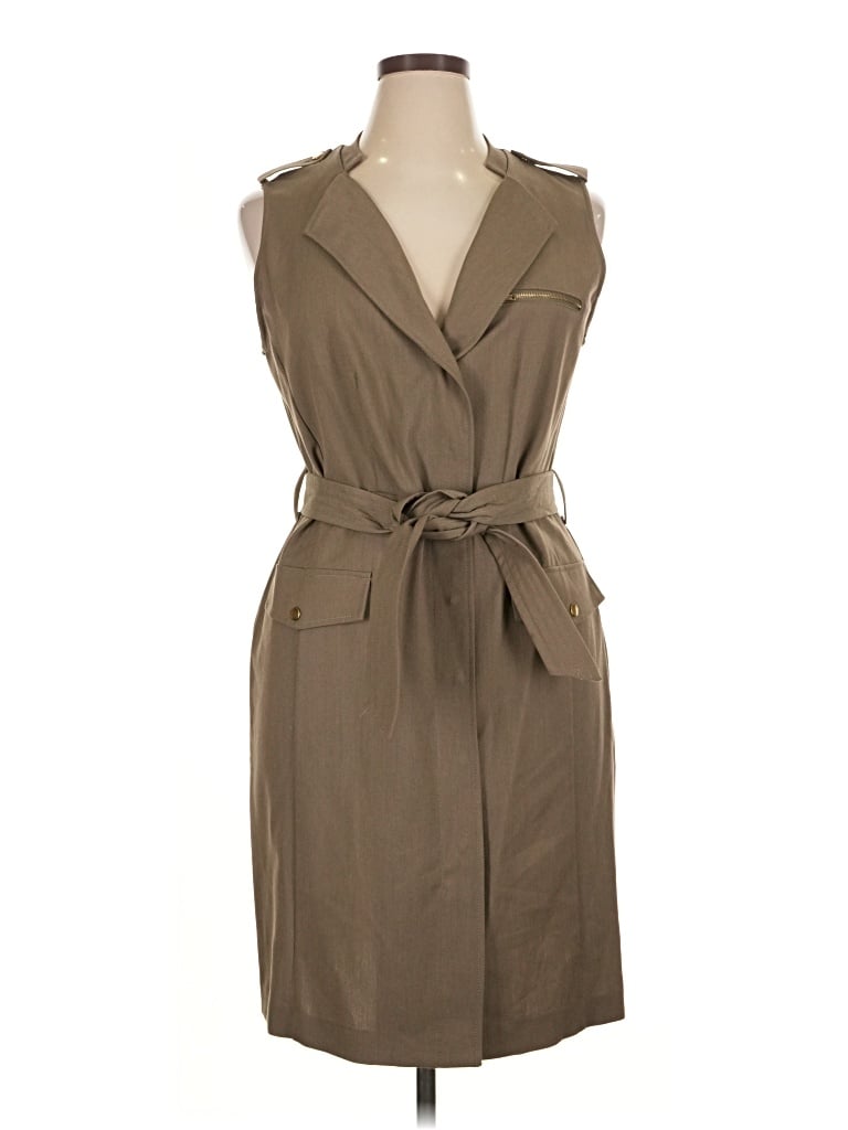 Pre-owned Sharagano Casual Dress In Tan