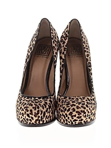 Pour La Victoire Heels (view 2)