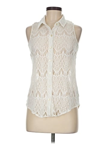 Kirra Sleeveless Button-Down Shirt (view 1)