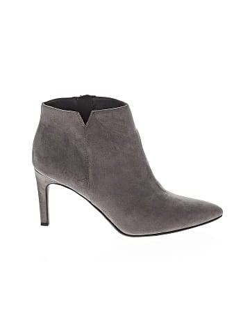 Sam & Libby Heels (view 1)