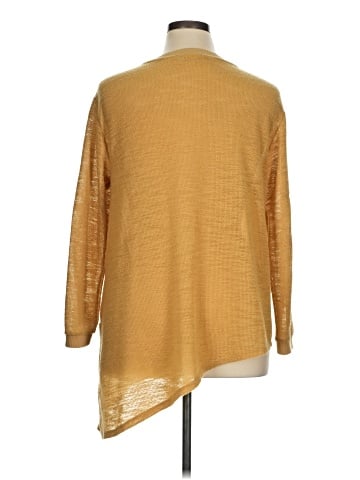 Everleigh 3/4 Sleeve Top (view 2)