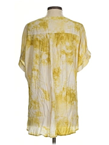 Easel Short Sleeve Blouse (view 2)