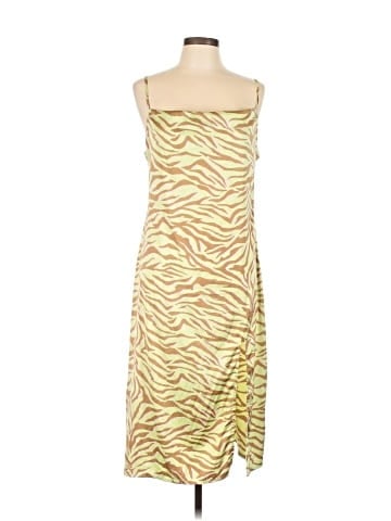 Forever 21 Casual Dress (view 1)