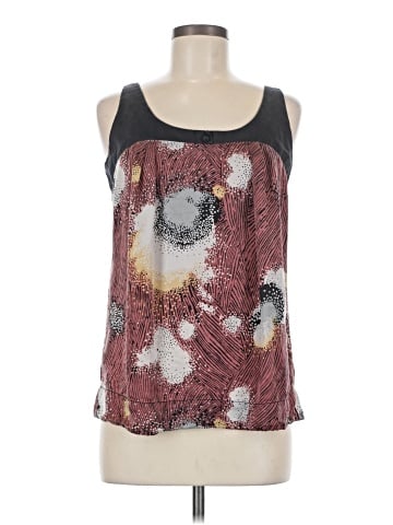 Single Sleeveless Top (view 1)