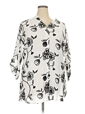 Kindred 3/4 Sleeve Blouse (view 1)