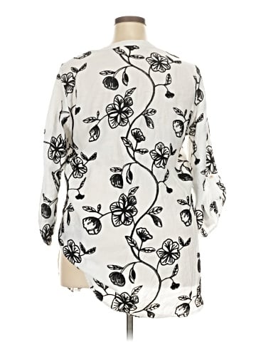 Kindred 3/4 Sleeve Blouse (view 2)