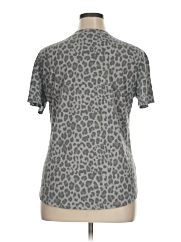 Zoe+Liv Short Sleeve Top (view 2)