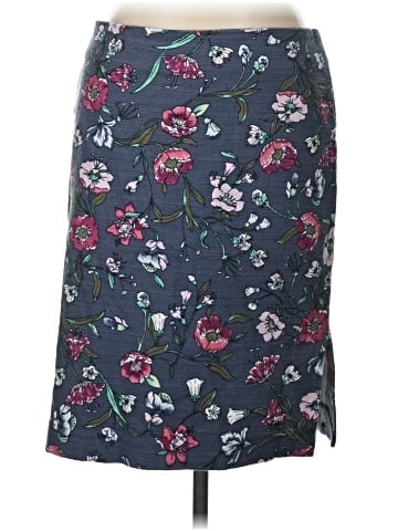 Ann Taylor LOFT Outlet Casual Skirt (view 1)