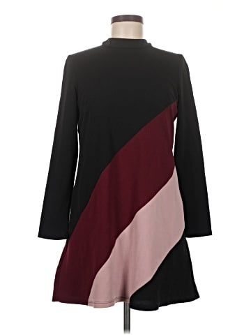 Slate & Willow Casual Dress (view 1)