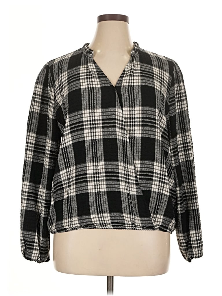 Pre-owned Eyeshadow Long Sleeve Blouse In Black