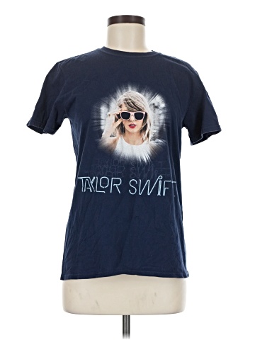 Gildan Short Sleeve T-Shirt (view 1)
