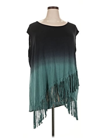 Love Scarlett Sleeveless T-Shirt (view 1)