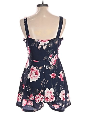 Unbranded Casual Dress (view 2)