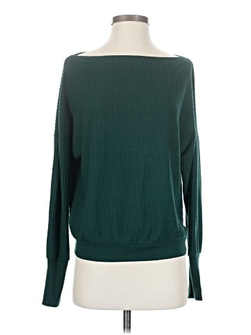 Ricki's Pullover Sweater (view 1)