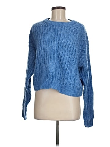 American Eagle Outfitters Pullover Sweater (view 1)