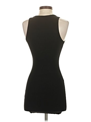 Bershka Sleeveless T-Shirt (view 2)