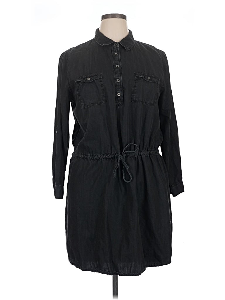 Pre-owned Gloria Vanderbilt Casual Dress In Black