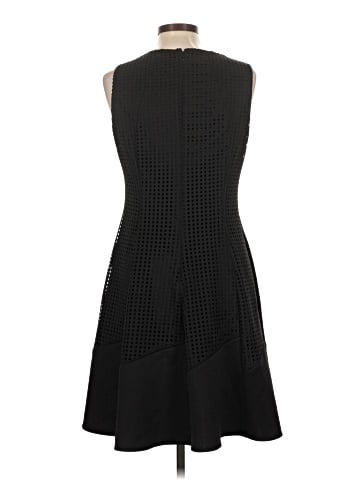 London Times Sleeveless Top (view 2)