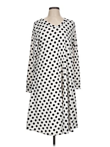 Lularoe Casual Dress (view 1)