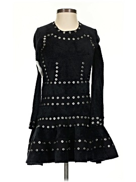 Lin Edition Limit Women's Clothing On Sale Up To 90% Off Retail | ThredUp
