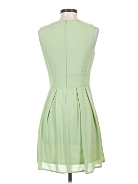 green emerald velvet dress Shop Esley clothing and handbags at SilkRoll. Trade with us!