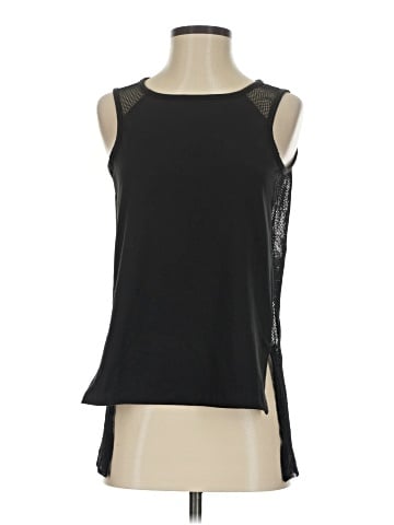 HEROINE SPORT Sleeveless Blouse (view 1)