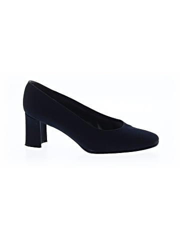 Stuart Weitzman Heels (view 1)