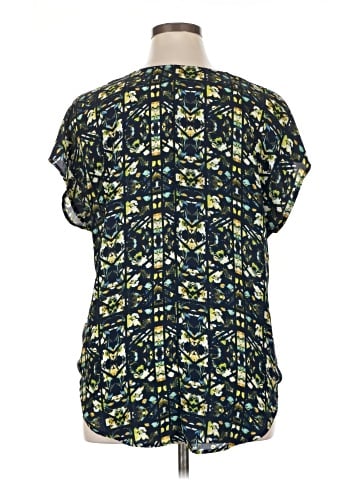Pure Energy Short Sleeve Blouse (view 2)