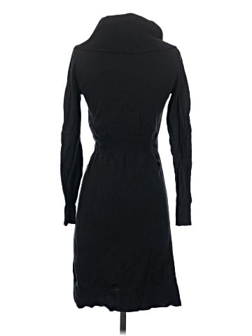 Old Navy Casual Dress (view 2)