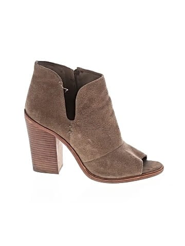 Vince Camuto Sandals (view 1)