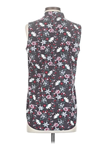 CAbi Sleeveless Button-Down Shirt (view 2)