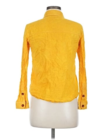 Maurices Long Sleeve Button-Down Shirt (view 2)