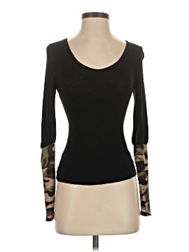 VAVA by Joy Han Women's Tops On Sale Up To 90% Off Retail | ThredUp
