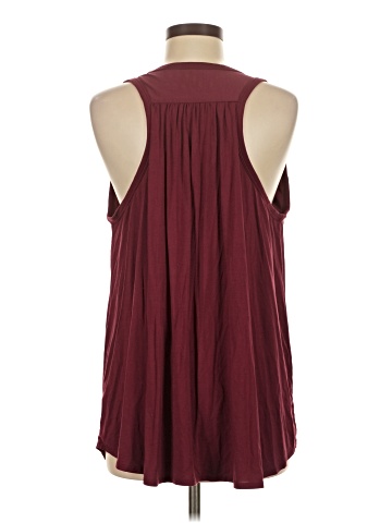 Shebird Sleeveless Top (view 2)