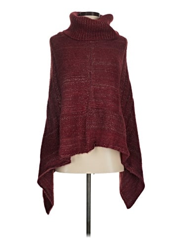 Do Everything in Love Poncho (view 1)