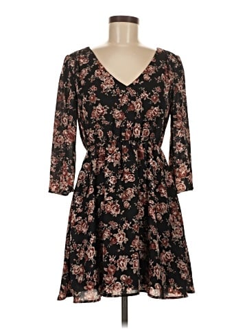 Forever 21 Casual Dress (view 1)