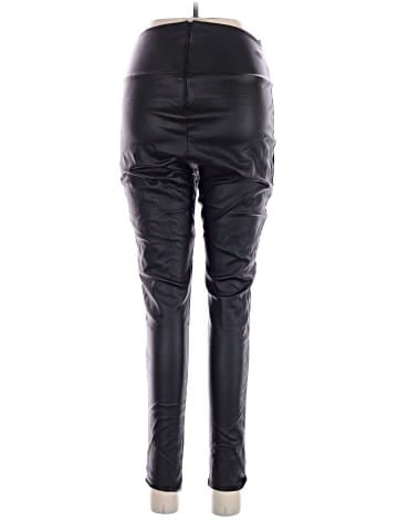 Leyva's Active Pants (view 2)