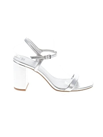 BP. Heels (view 1)