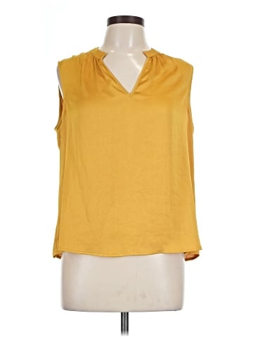 Kasper Sleeveless Blouse (view 1)