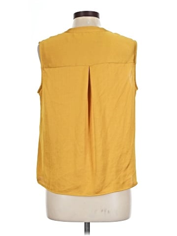 Kasper Sleeveless Blouse (view 2)