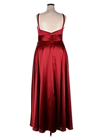 Mac Duggal Cocktail Dress (view 2)