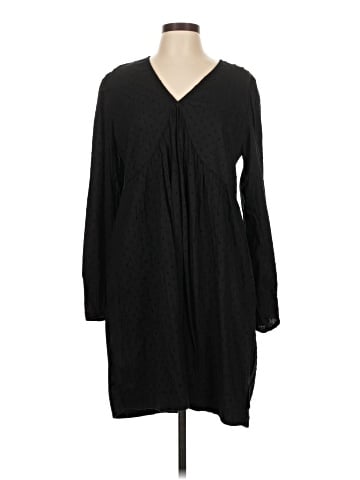 Old Navy Casual Dress (view 1)
